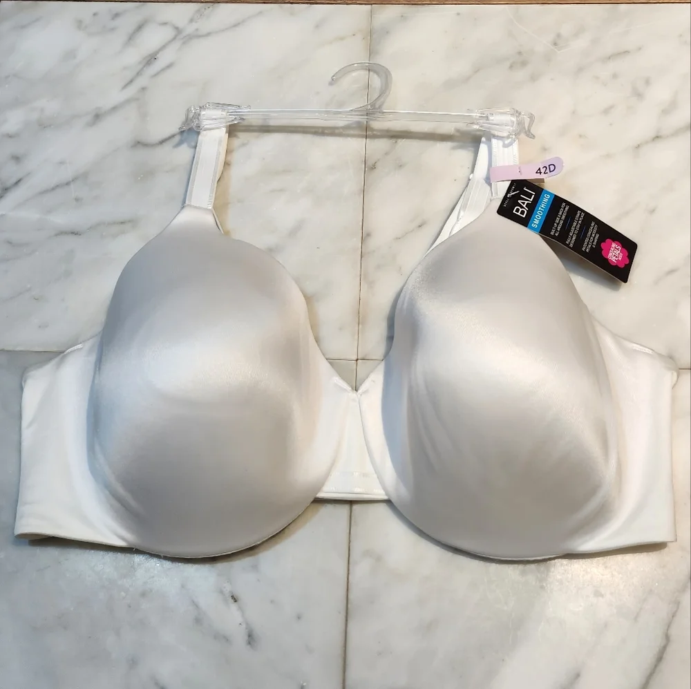 Bali White Underwire Bra - Picture 1 of 6